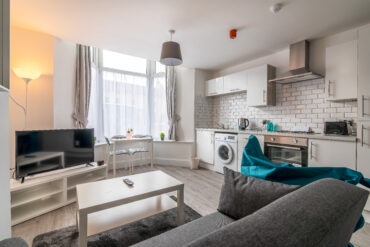 Flat 1 6 Beech Grove, Student Flats Hull, Castle Homes